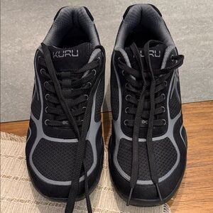 KURU CARRERA M 8.5 Black Athletic Walking Shoes